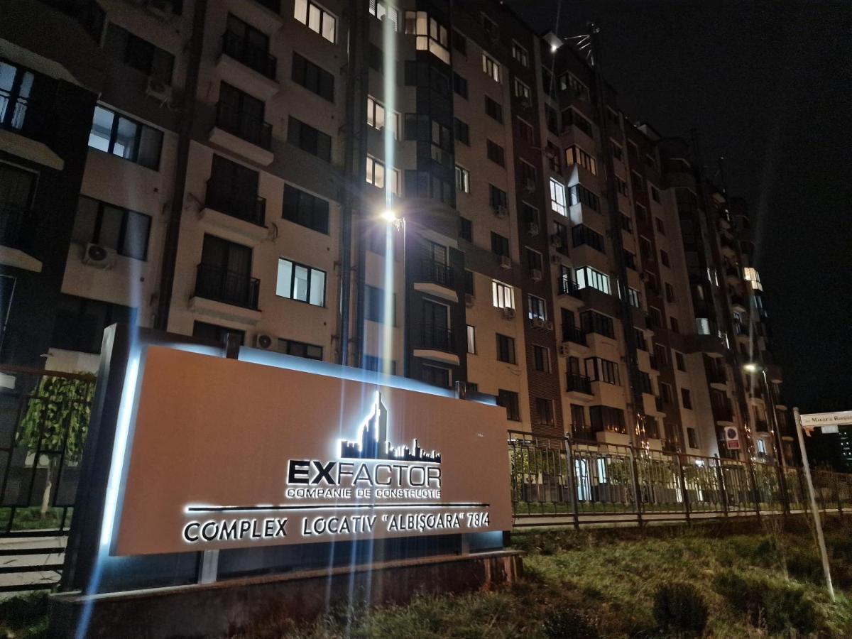 Center Candle Apartment Chisinau Eksteriør bilde